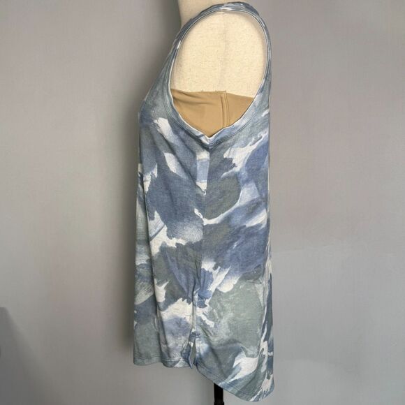 Athleta Breezy Tank Size XL Blue White Watercolor, Side Slits, Workout, Relaxing - Picture 8 of 13